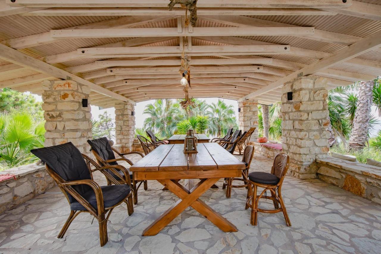 Orraon Lux Aparts Preveza Bagian luar foto