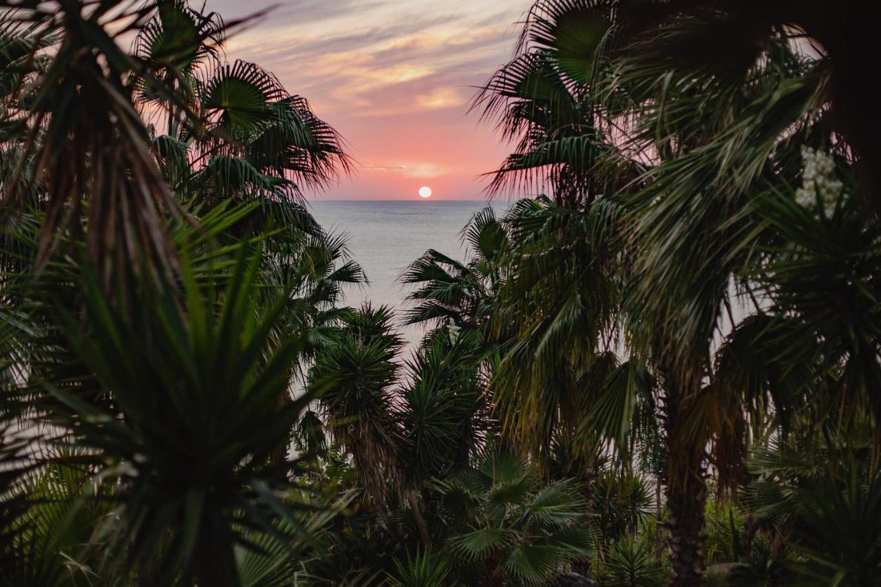 Orraon Lux Aparts Preveza Bagian luar foto