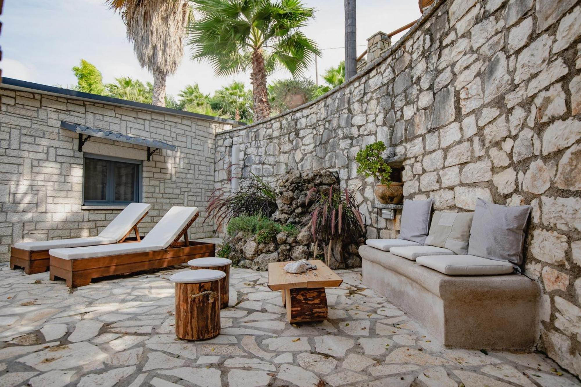 Orraon Lux Aparts Preveza Bagian luar foto