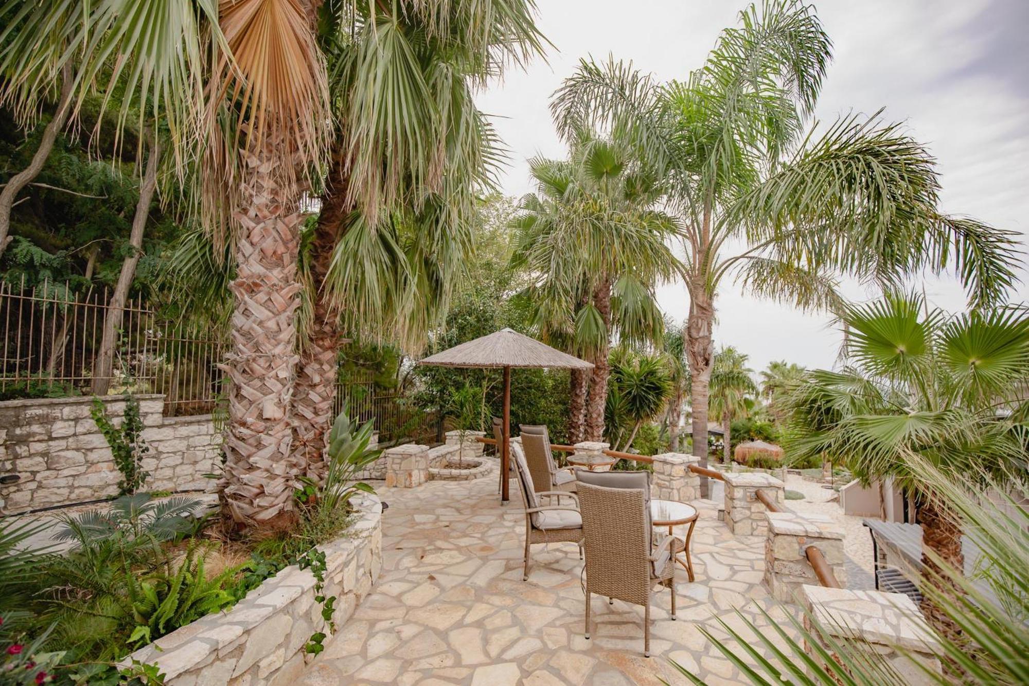 Orraon Lux Aparts Preveza Bagian luar foto